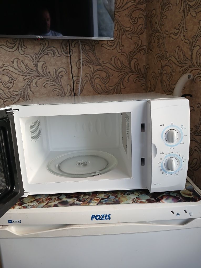 Продам микроволновку