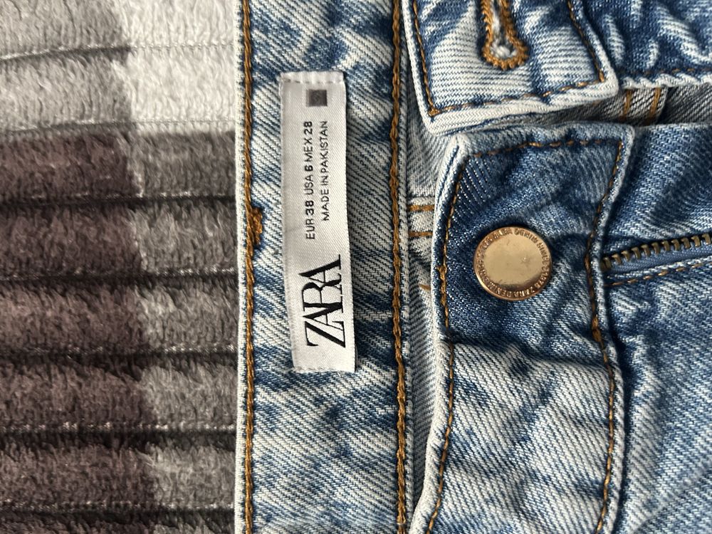 Продам джинсы Zara, Mango, Lee