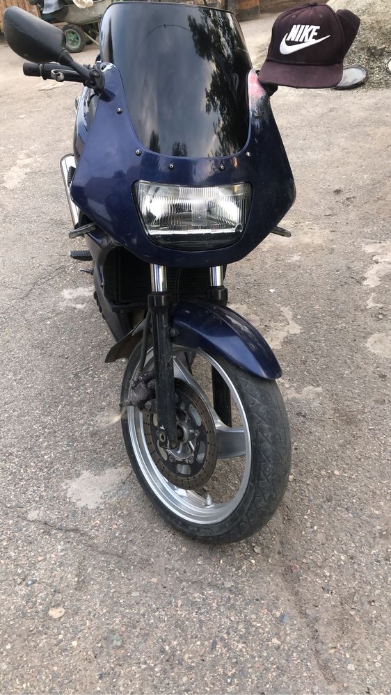 Кавасаки ZZR 400куб 92года