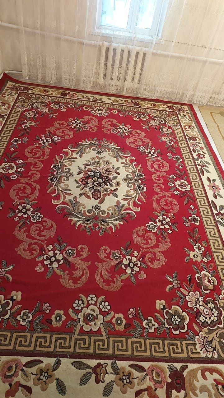 Продам тюли в зал