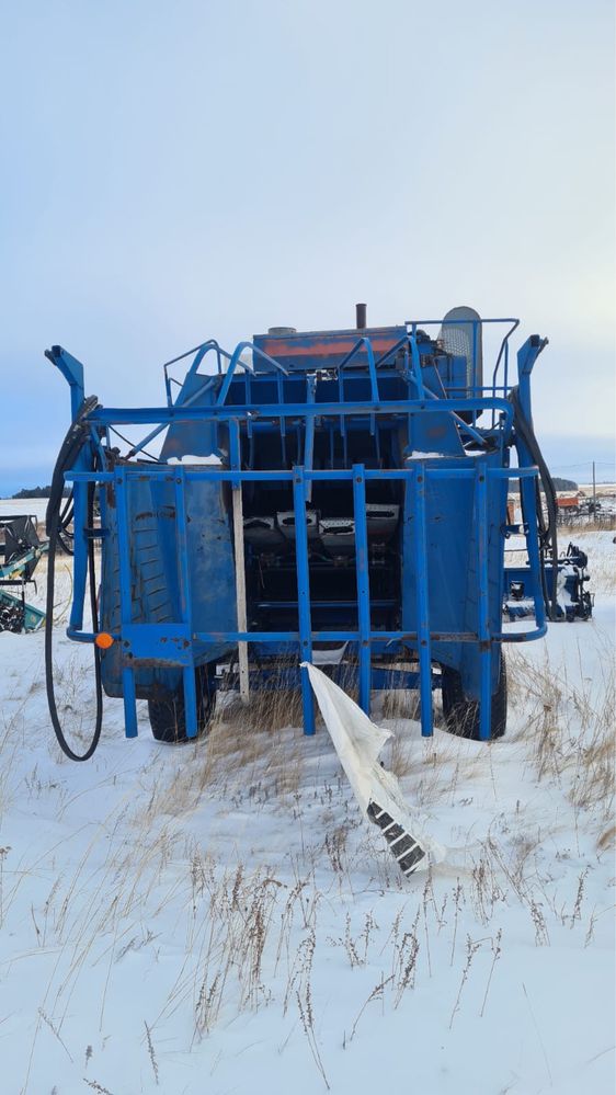 Продам комбайн енисей