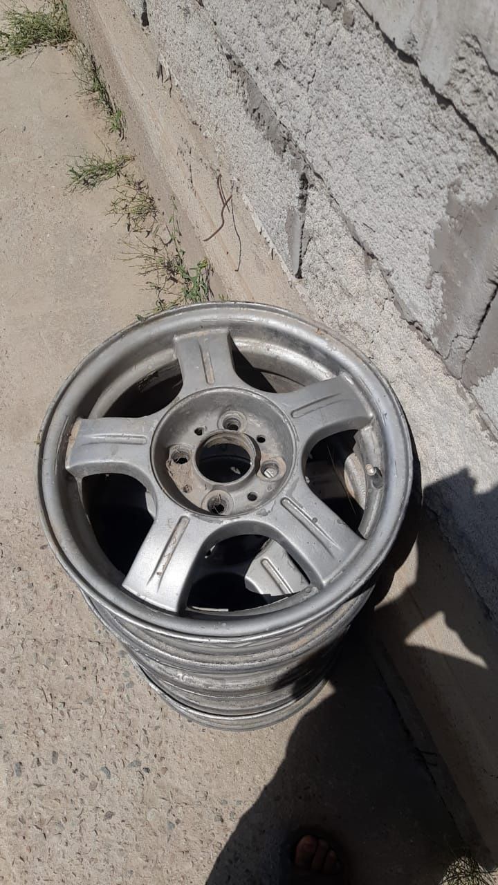 Продам титанку статус р14