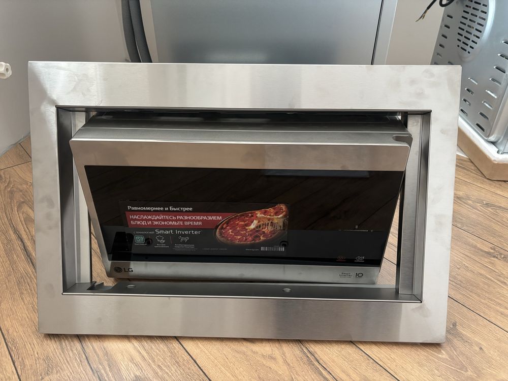 Микроволновая печь LG MS2595CIST, микроволновка встроенная