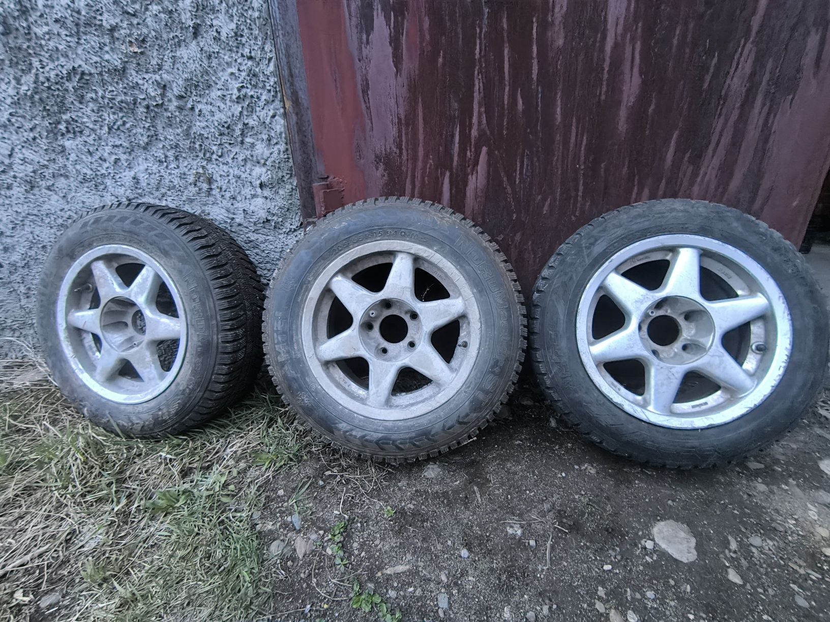 Диски с резиной БМВ е34