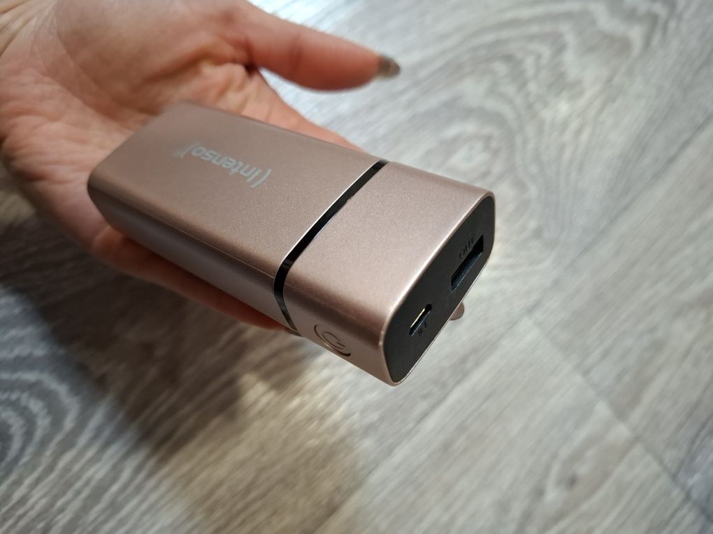 Power Bank Intenso PM5200 5V-1.5A б/у
