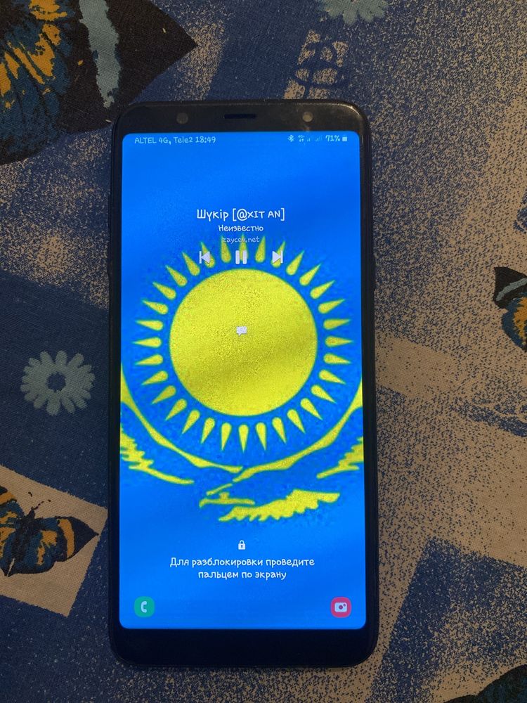 Самсунг а6+