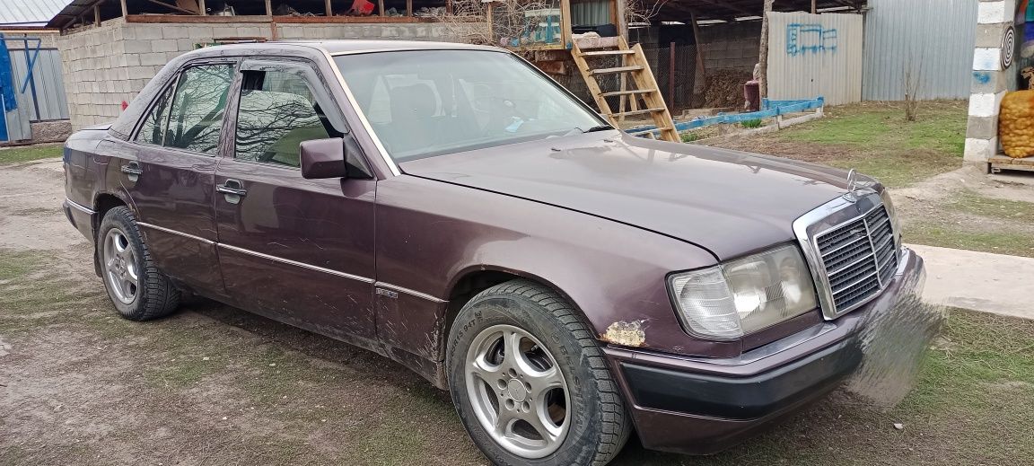 Продам Мерс 124 Срочно