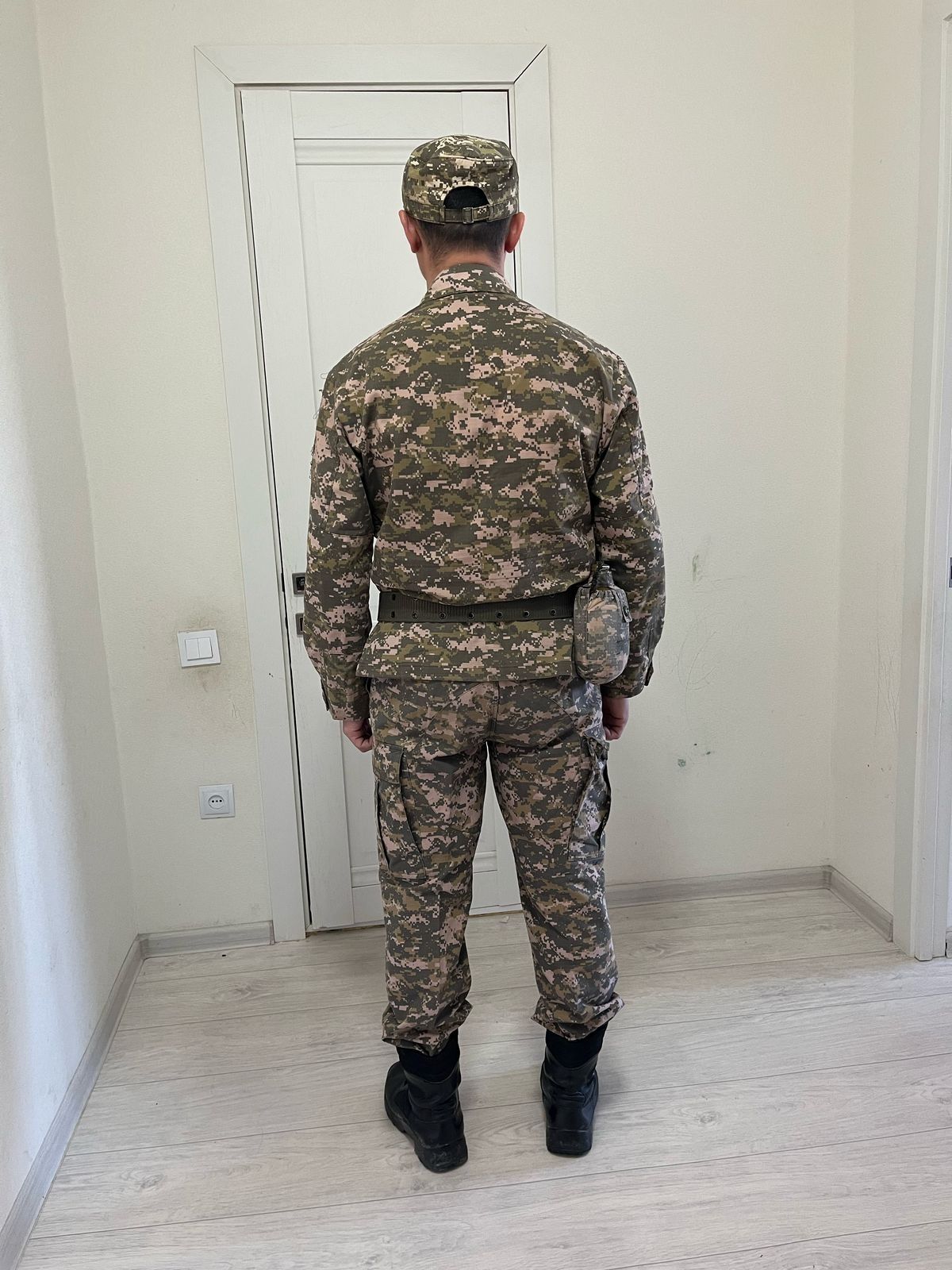 Продам военную форму