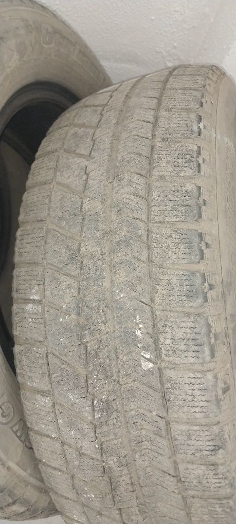 Продам шины 195/65/R15