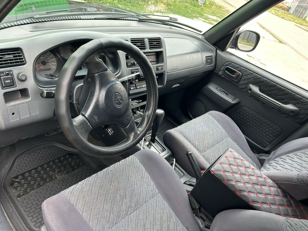 Продам Тайота RAV 4