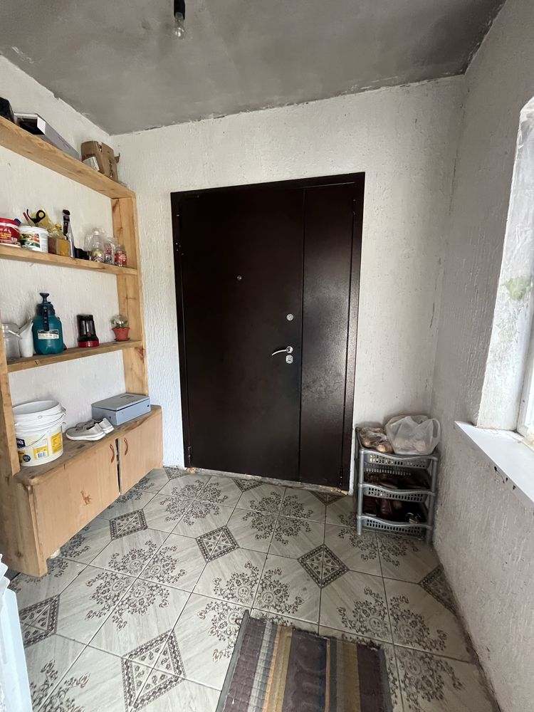 Продаётся дом с гаражом и баней