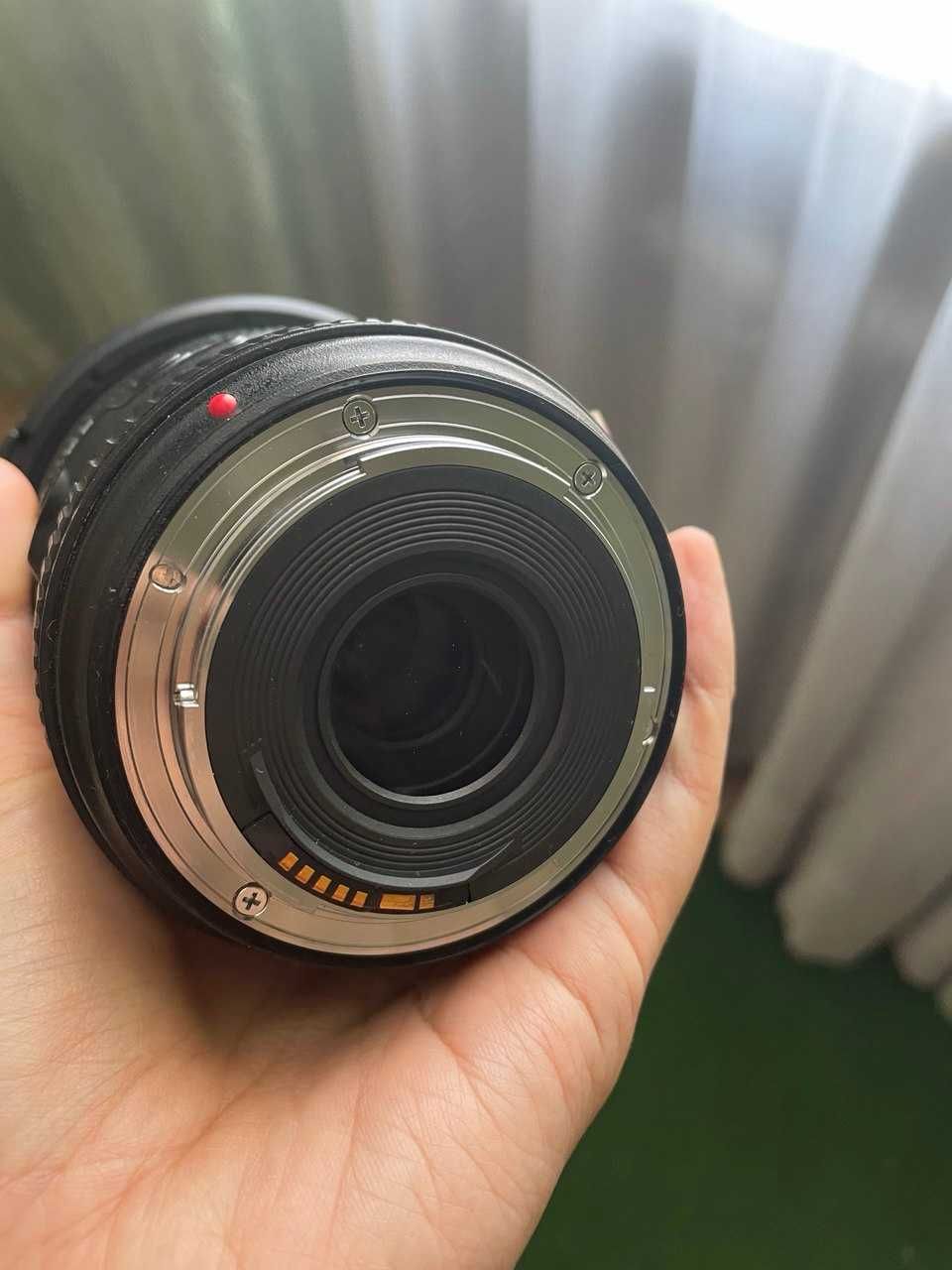 Объектив Canon EF 24-70mm f/4L IS USM