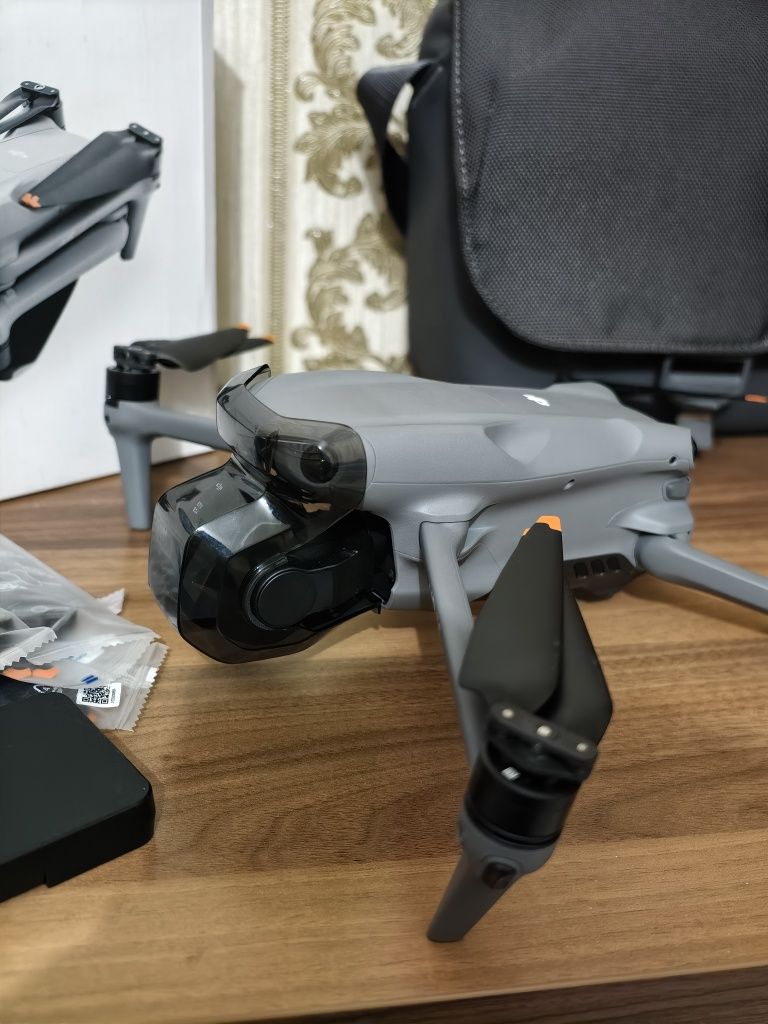 Дрон DJI Air 3S Fly More Combo (RC-2) серый