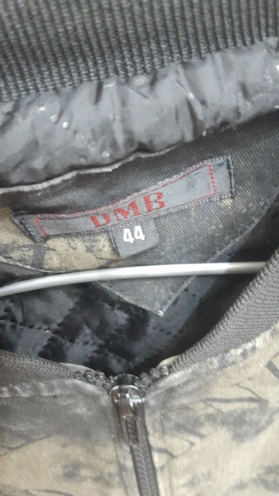 Продам ветровку мужскую