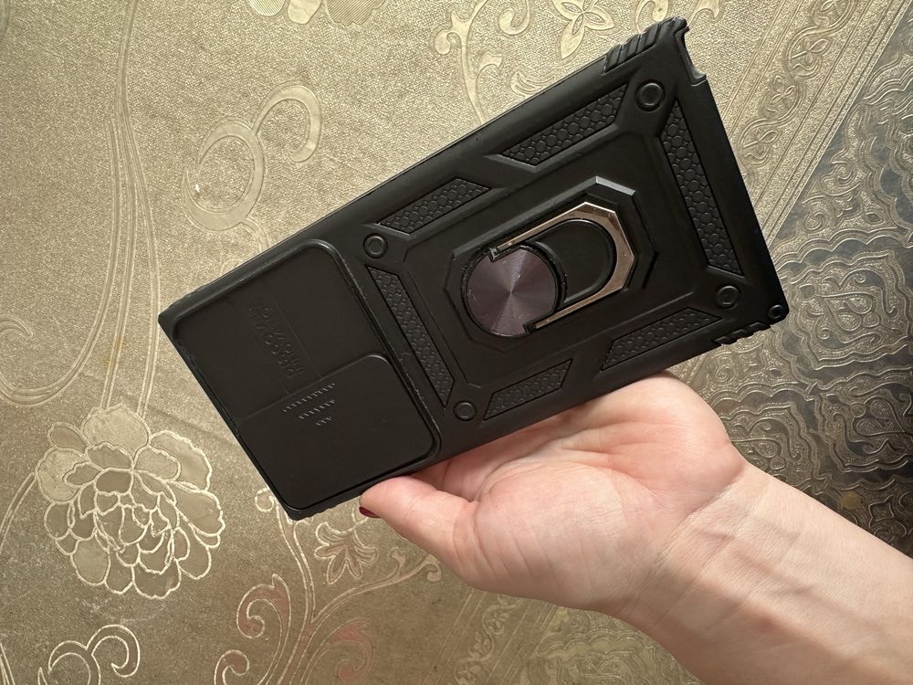 Продаю Samsung S23 Ultra 256 гб памяти