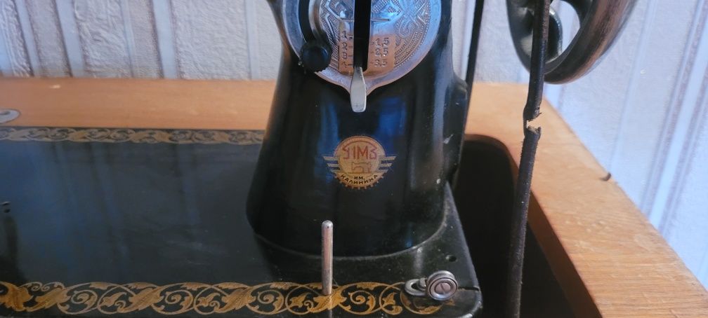 Швейная машинка пмз