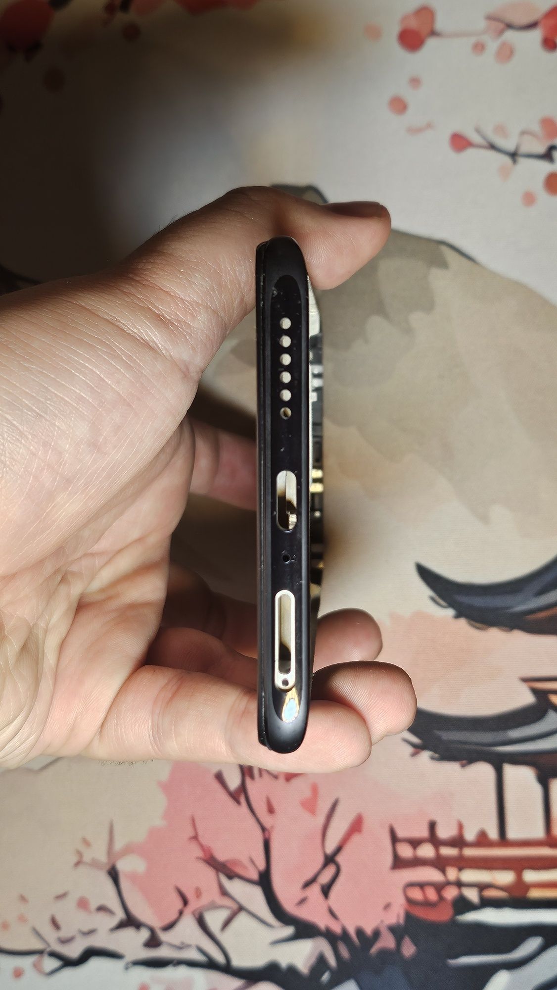 Корпус от телефона от Xiaomi 11T