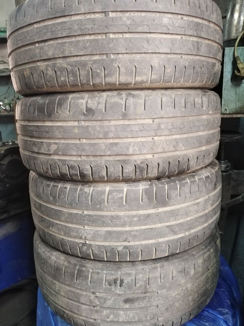 Продам комплект резины 185/55 р15