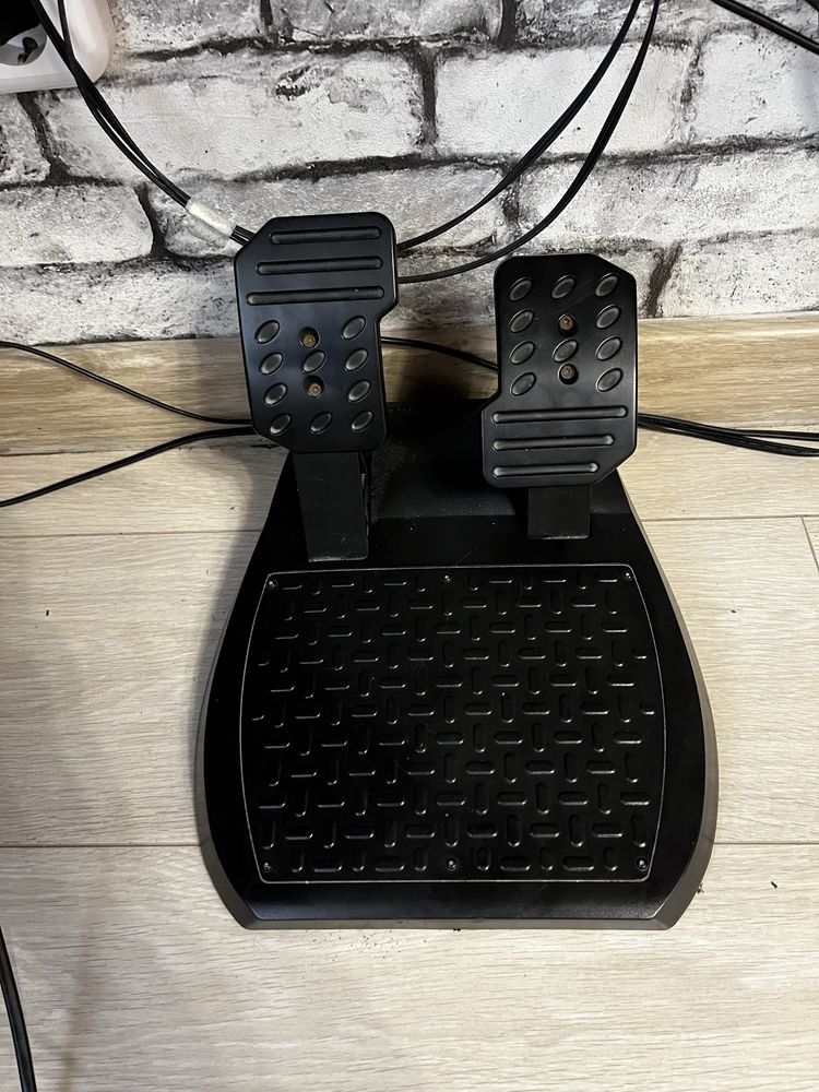 Thrustmaster t150