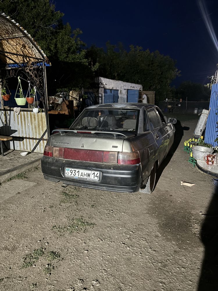 Продам ваз 2110.
