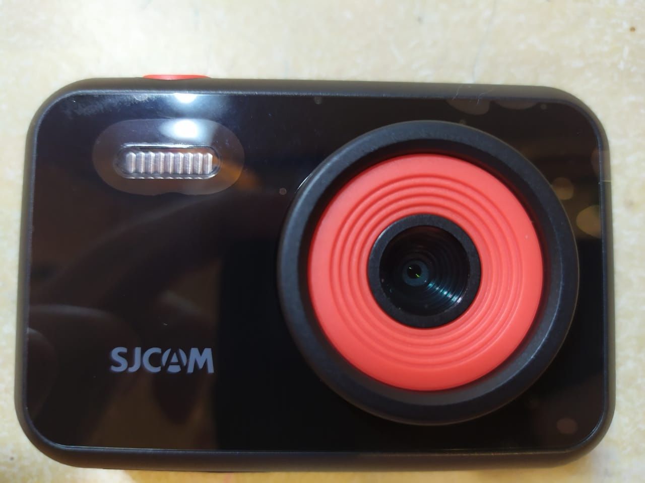 Продам Экшн камеру SJCAM FunCam F1