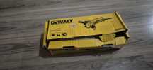 Болгарка фирмы DeWALT