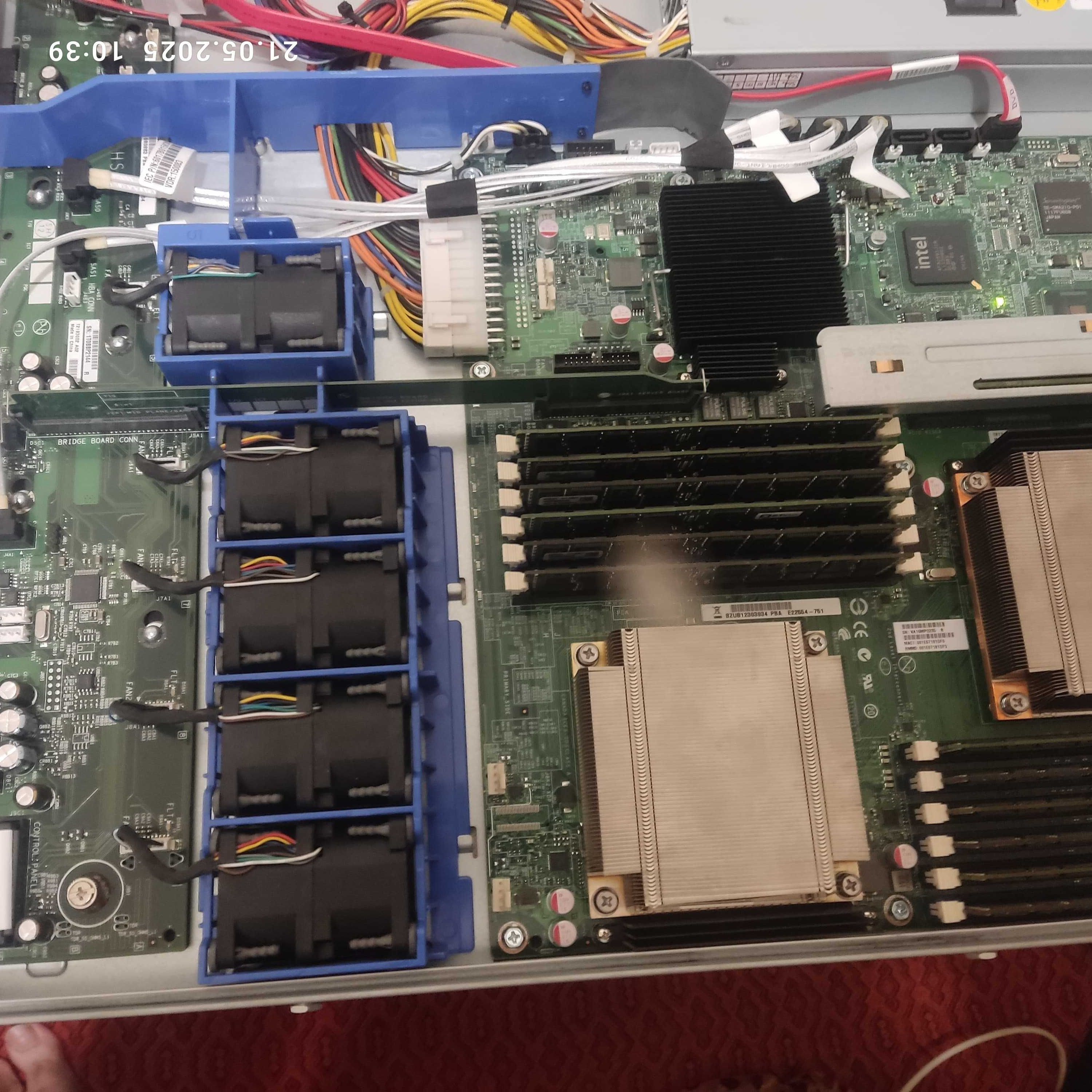 Сервер 1U Intel SR1600URHS (с 128ГБ)