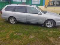 Nissan primera  2001