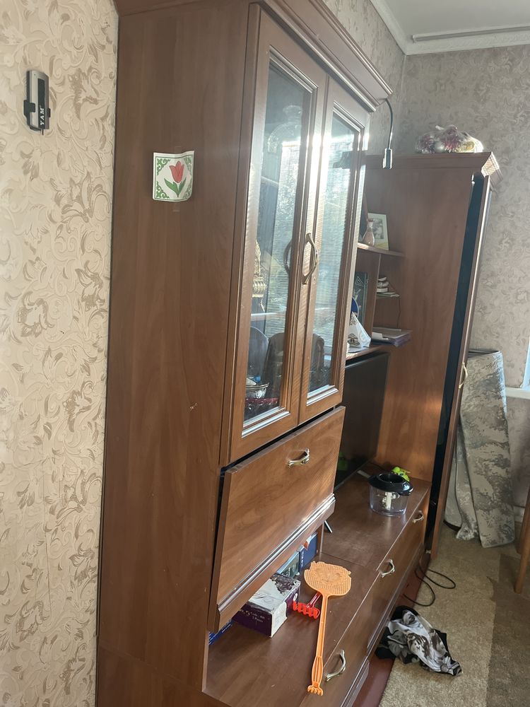 Шкаф стенка продаётся