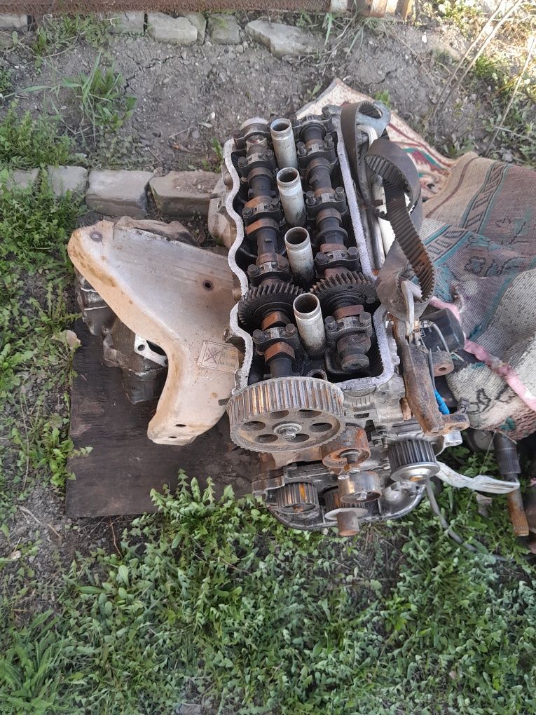 Запчасти на камри 10-15