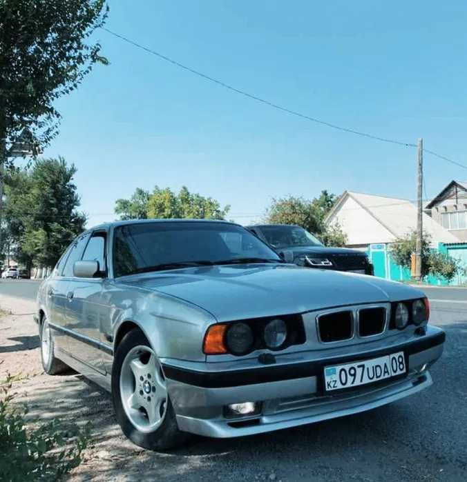 Бампера, пороги, спойлер на BMW E34