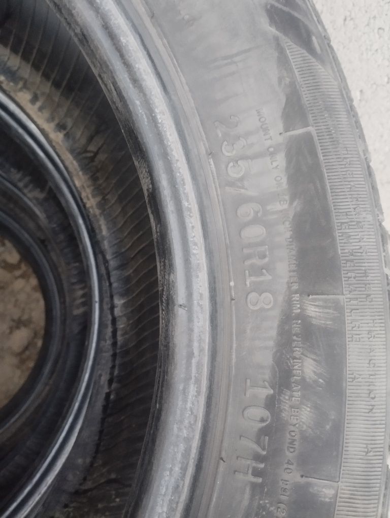 Продам балоны 235 60 r 18