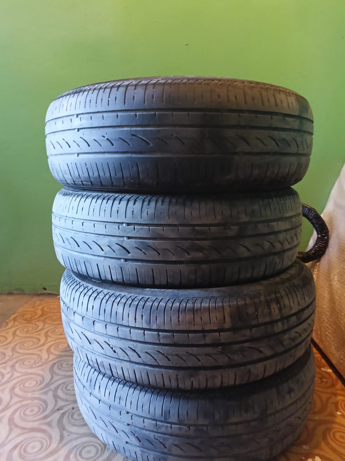 Продам резину летную  Formula
