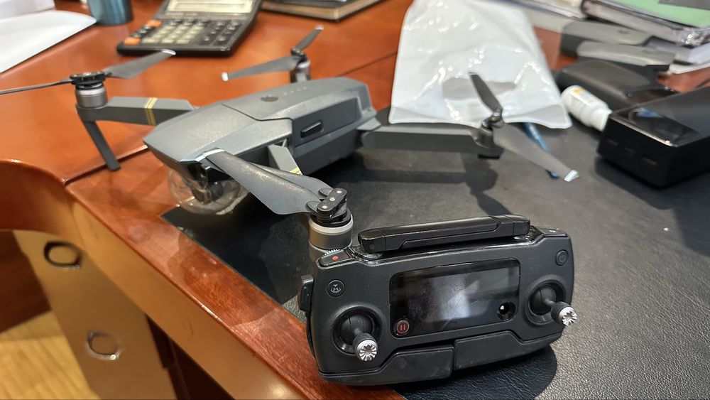 Dji Mavic Pro с зарядкой и аккумуляторами