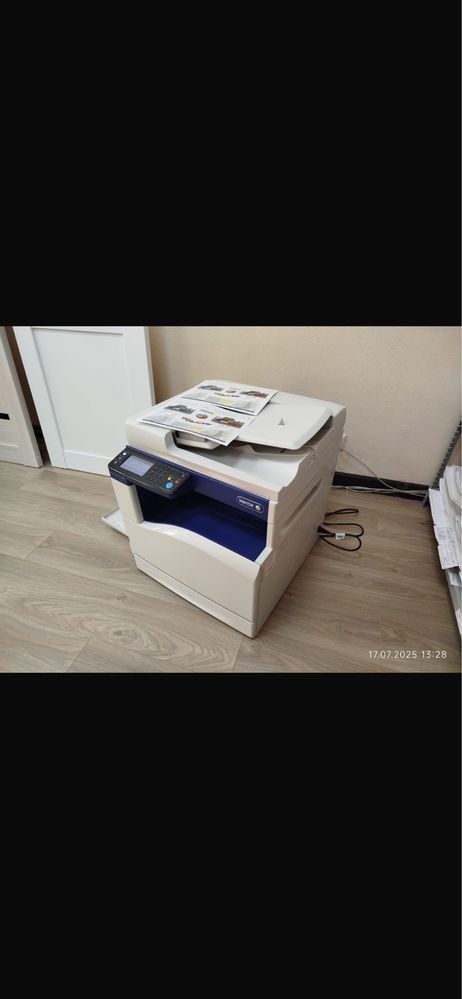 МФУ XEROX цветной