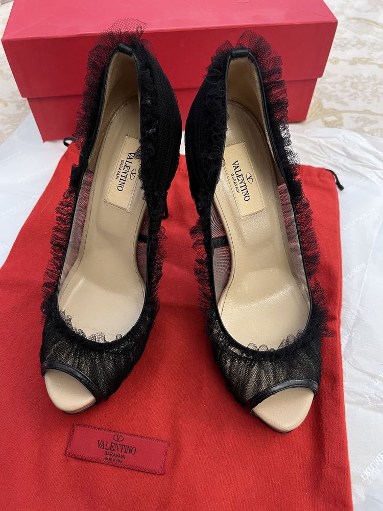 Черные итальянские туфли босоножки от VALENTINO, оригинал, Италия