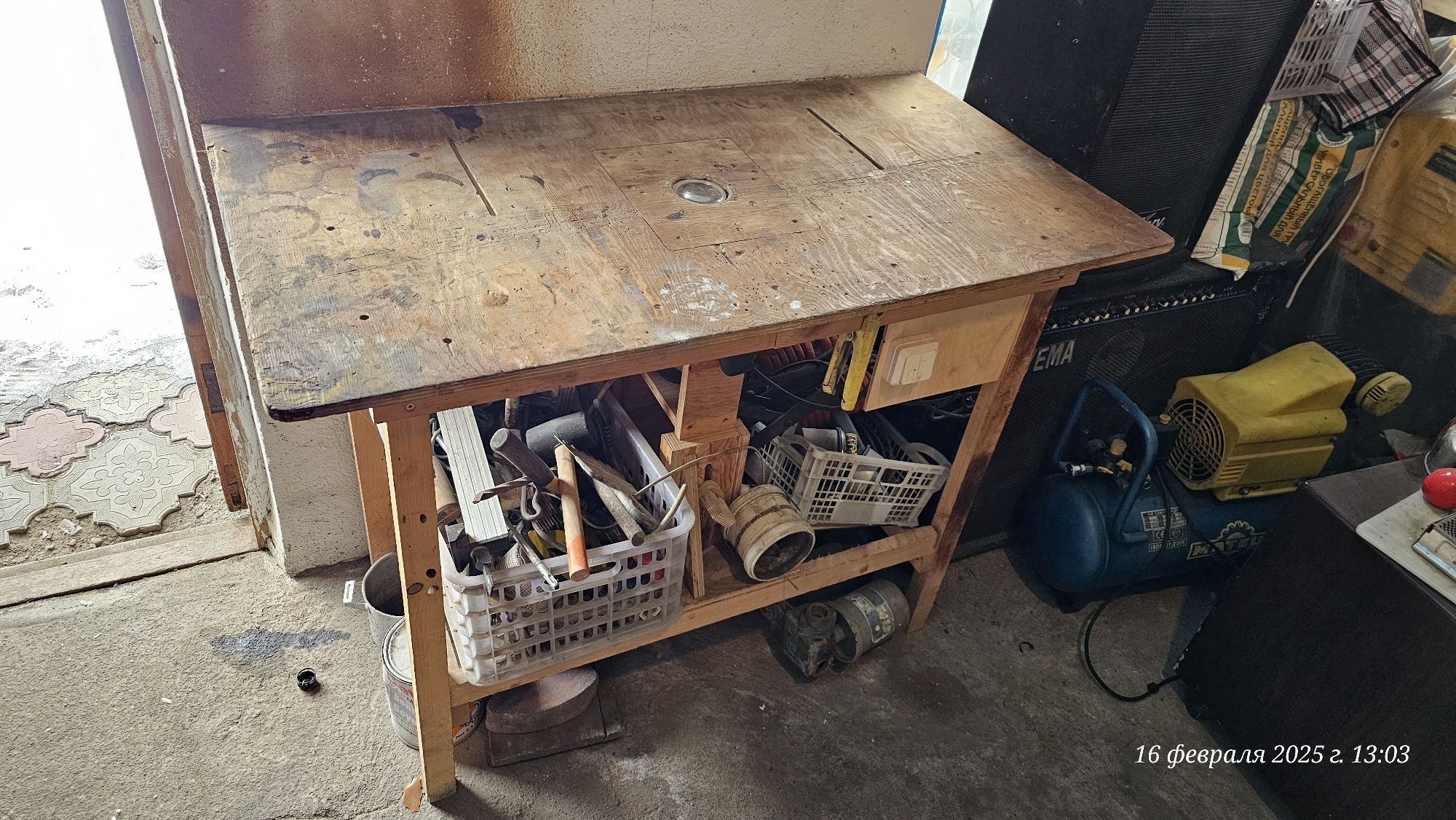 Стол фрезерный, с мощным фрезером 2100w