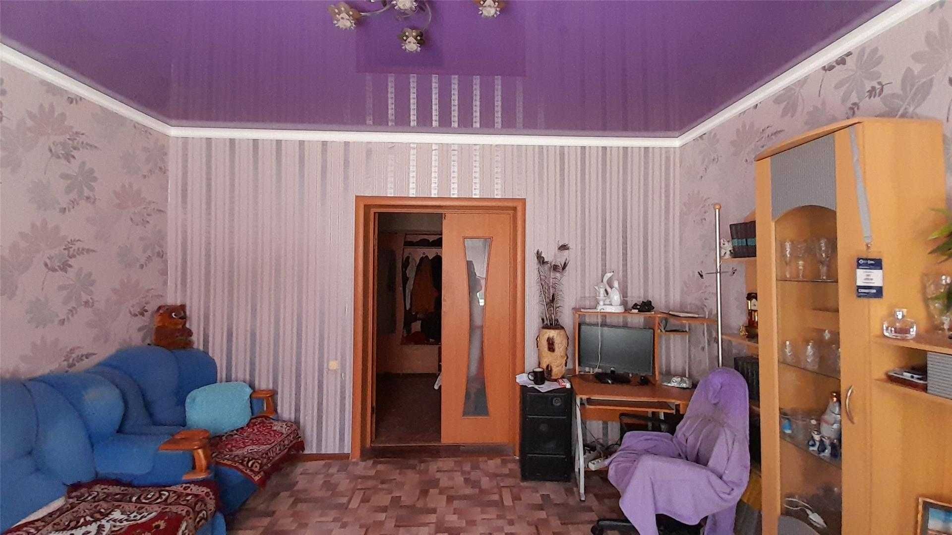 Продам 3 комн квартиру в старом городе возле Тюза,