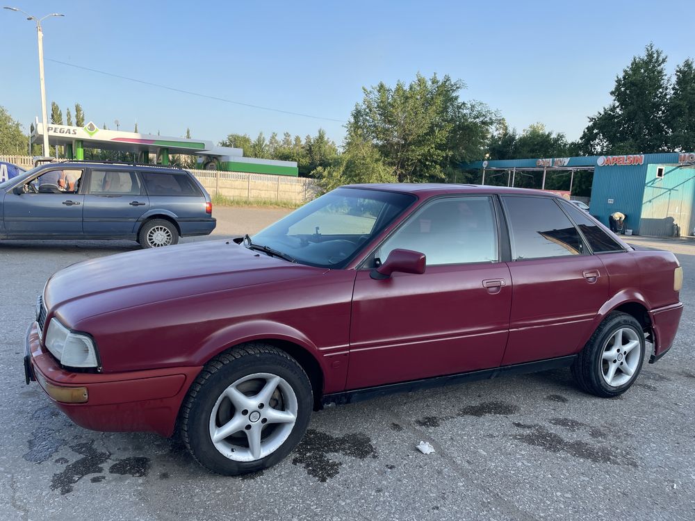 Продаже Ауди 80 б4 2,6