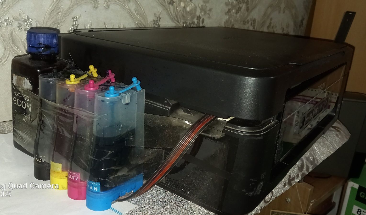 Продам  бачонок (емкость) для красок от принтера цветного