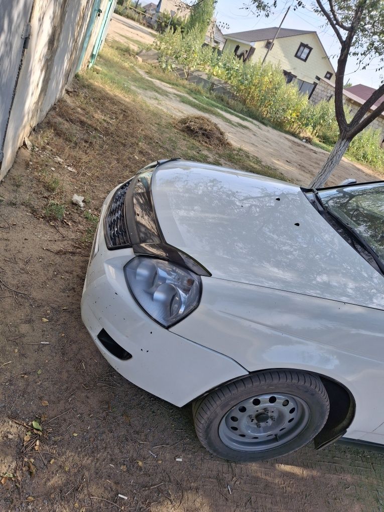 Продам приору 2172