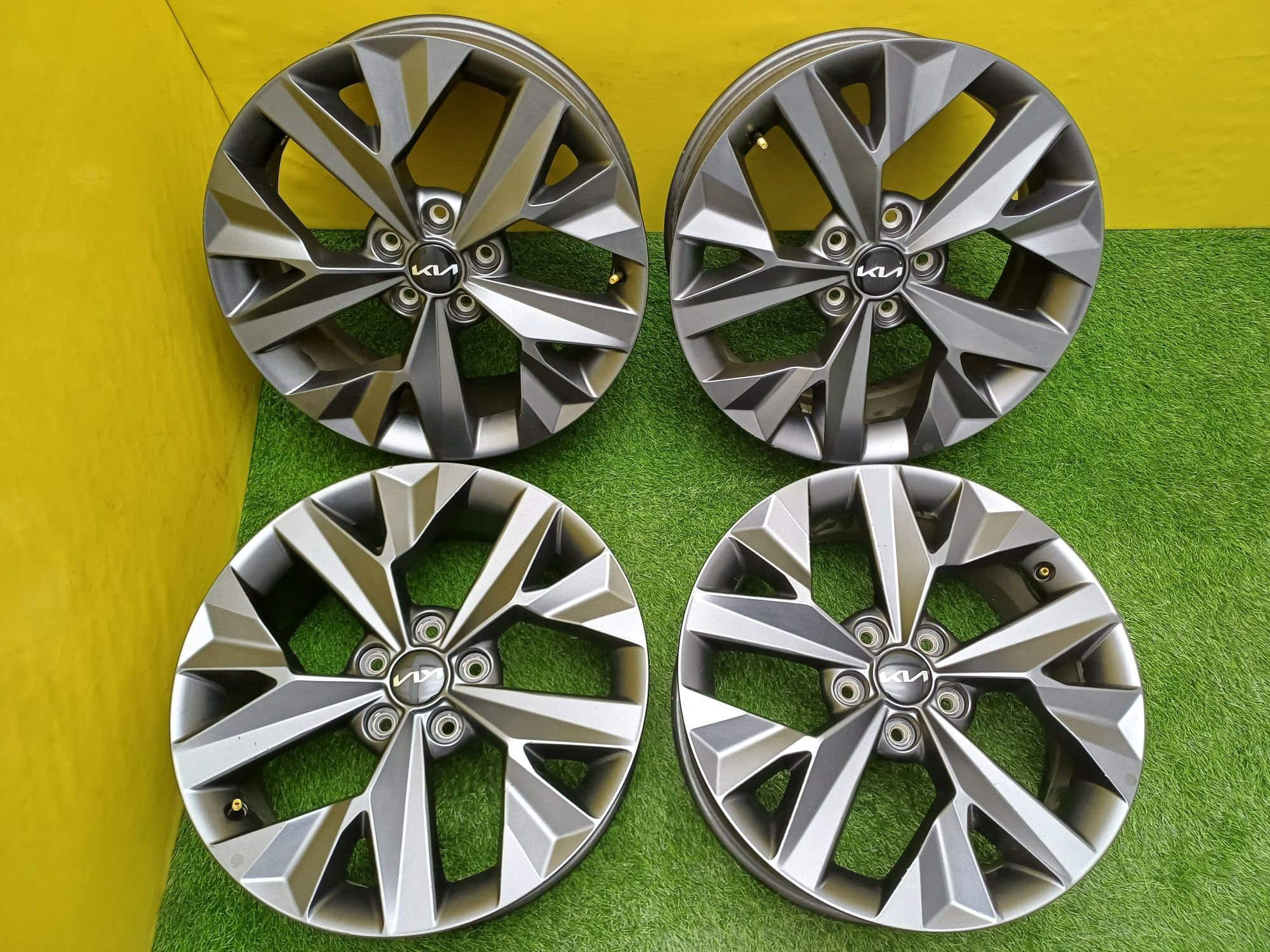 Диски R18 5×114.3 на Kia и другие.