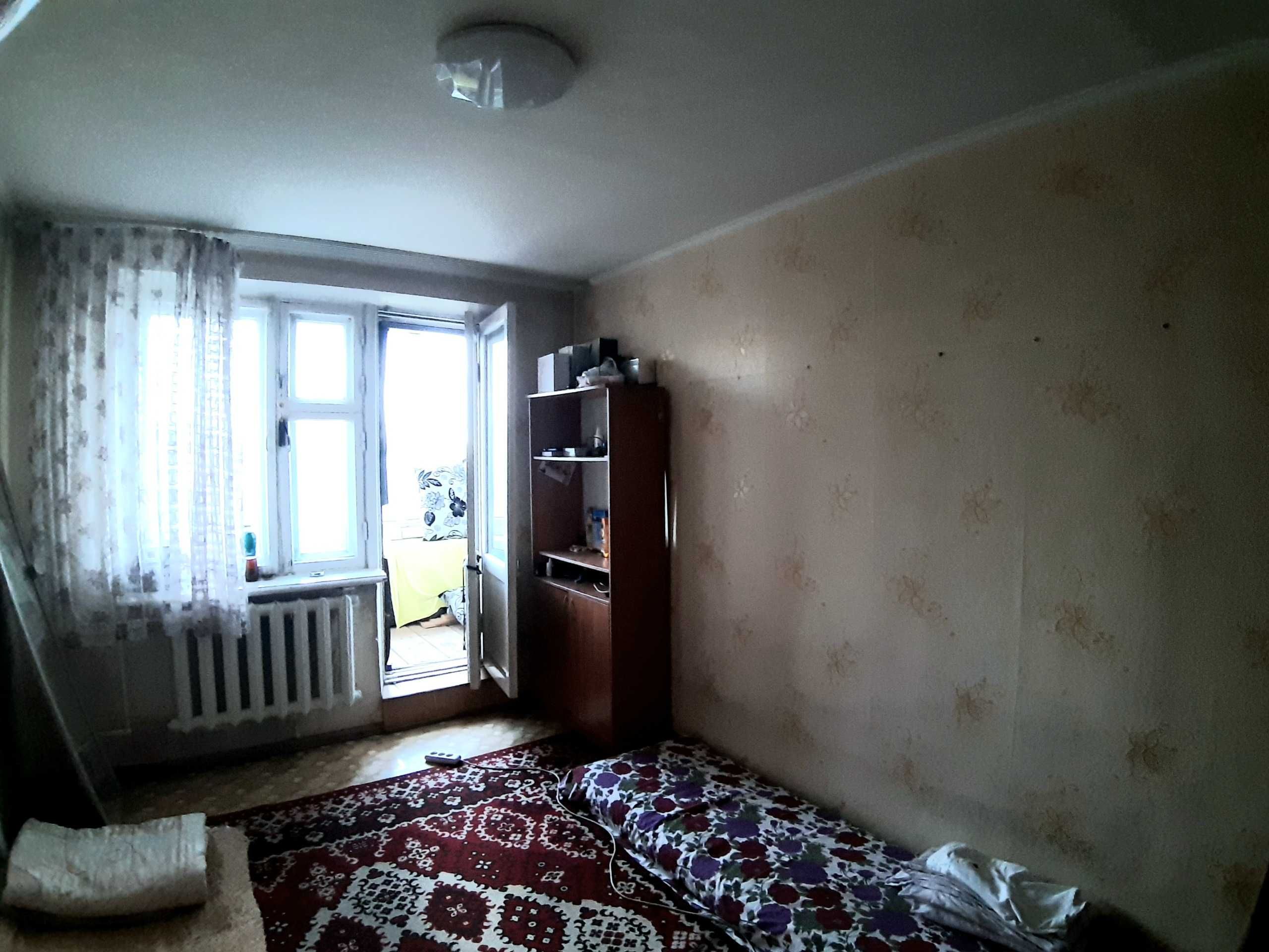 Продается трехкомнатная квартира по ул. Сейфулина 1993 г. п.
