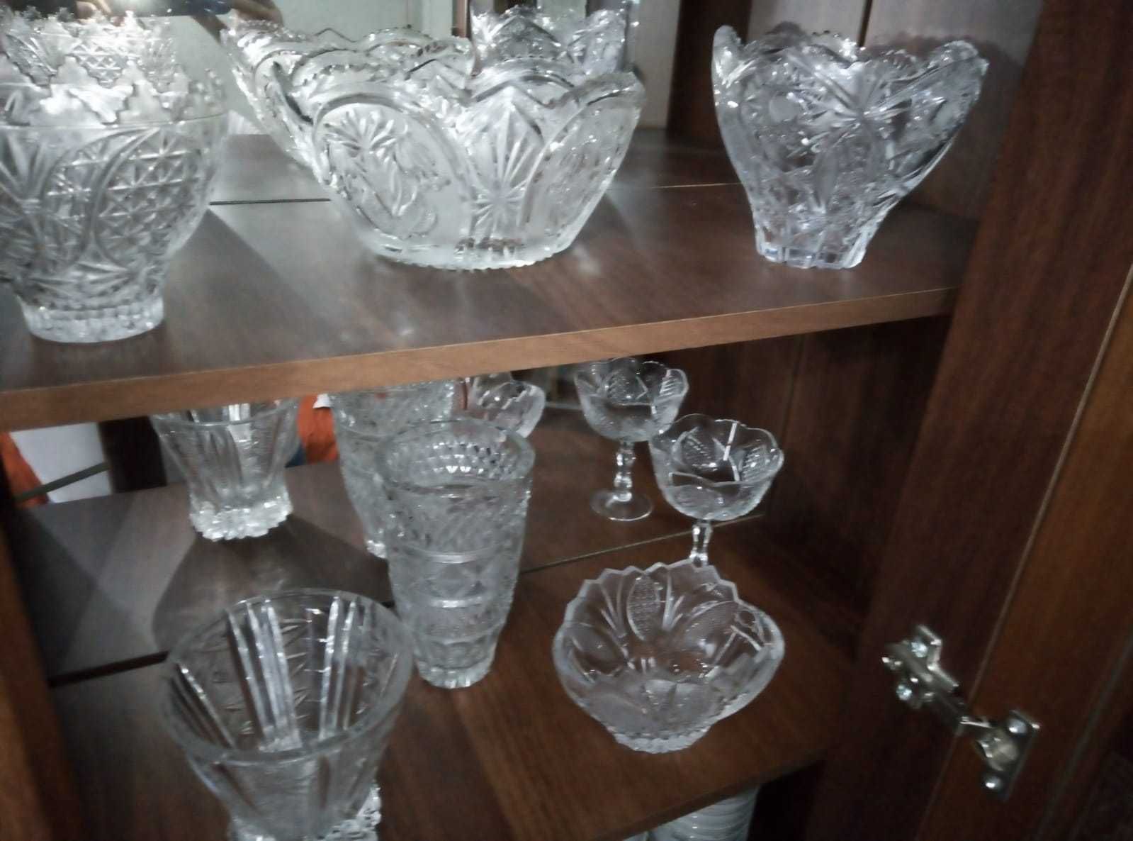 Продам старинную хрусталь недорого, срочно, можете подарить