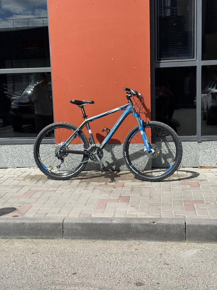 Cube Analog 2018