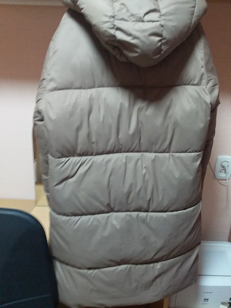 Продам куртку на осень -весну