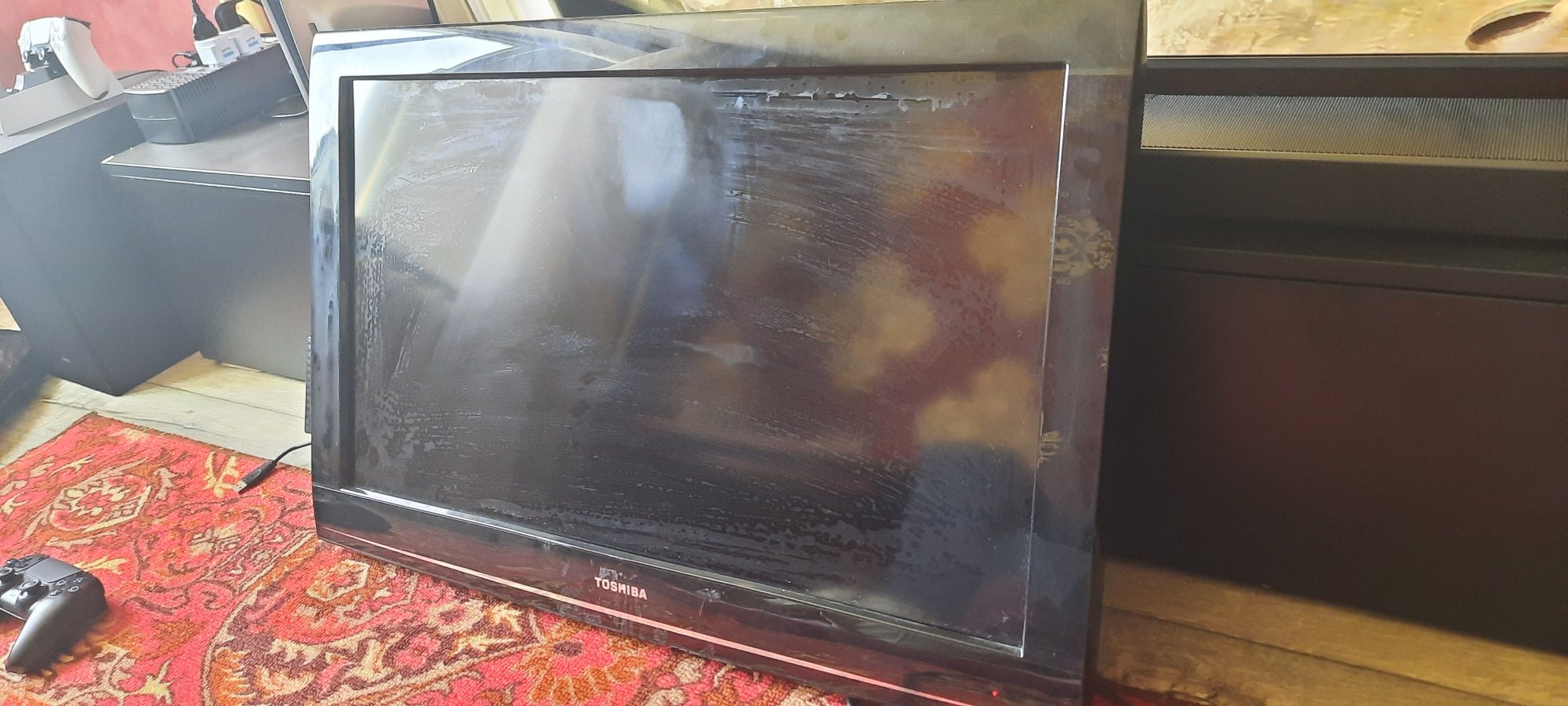 Телевизор Toshiba(Тошиба)32 дюйм