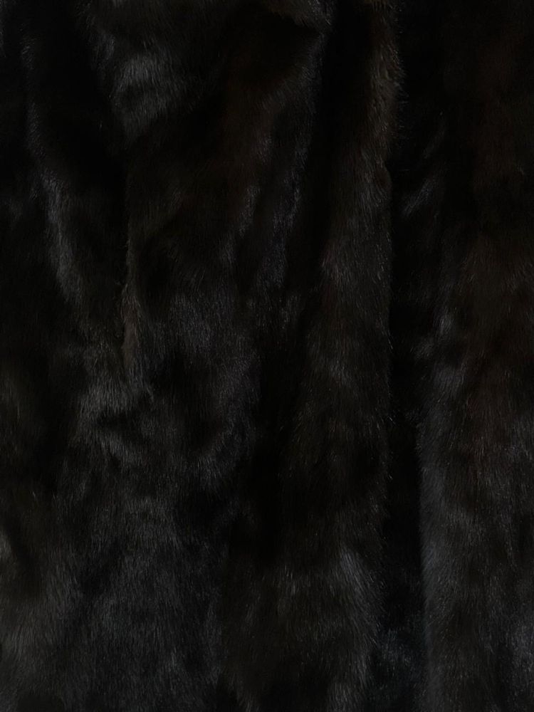 Продается Шуба/ Шуба сатылады