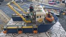 корабль LEGO отдам до конца месяца отдам за 55