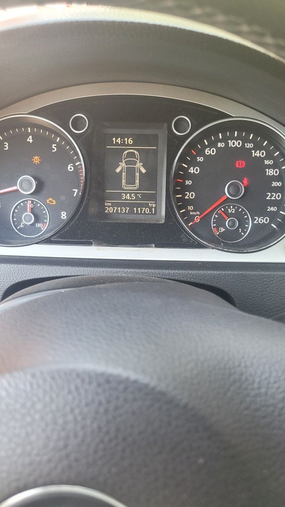 Пассат Б6 2009 год